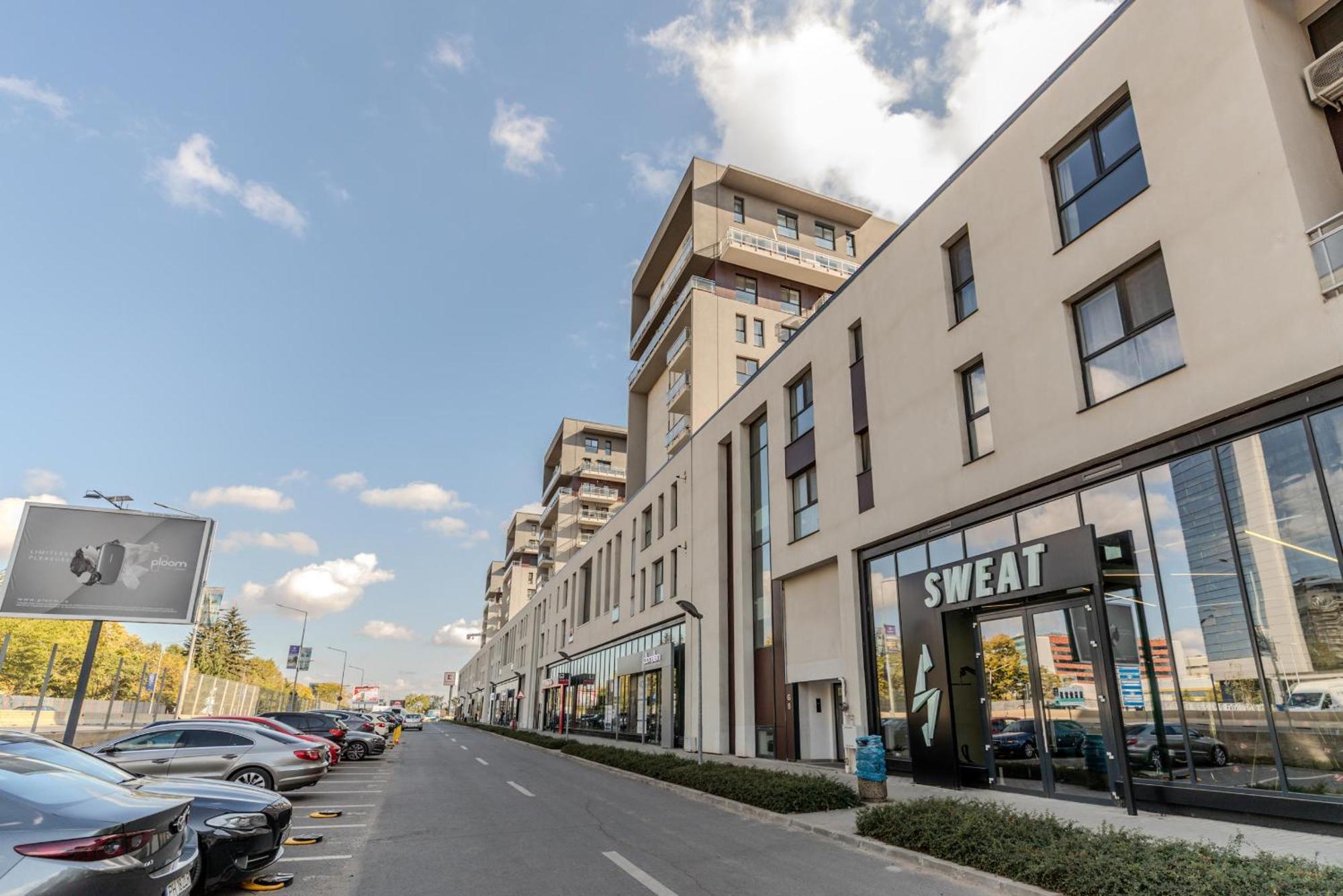 Perfect Stay: Urban Heaven In Aviatiei Business Area Boekarest Buitenkant foto