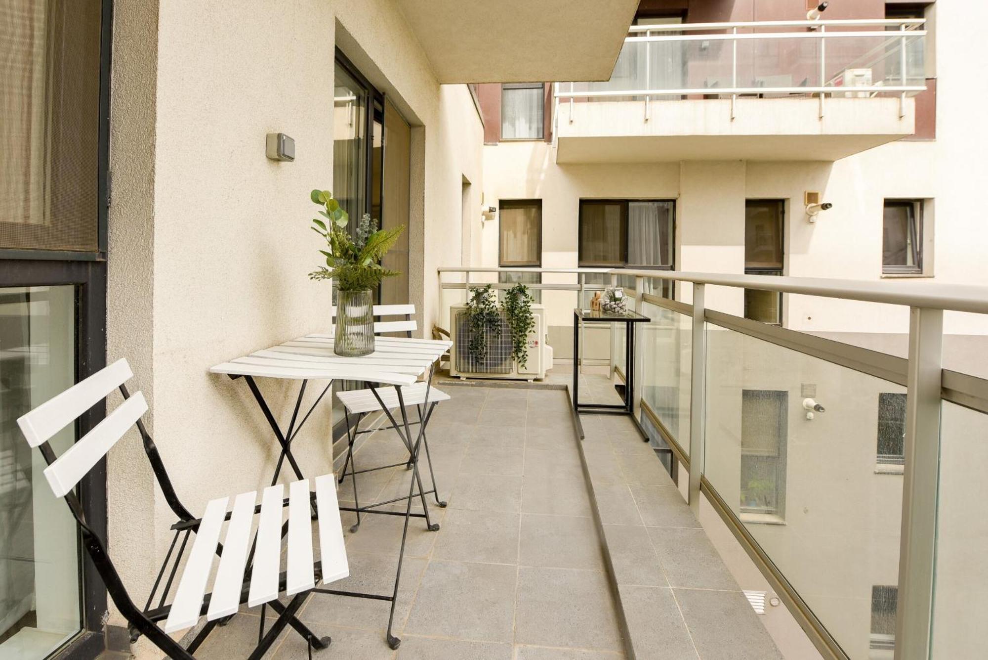 Perfect Stay: Urban Heaven In Aviatiei Business Area Boekarest Kamer foto