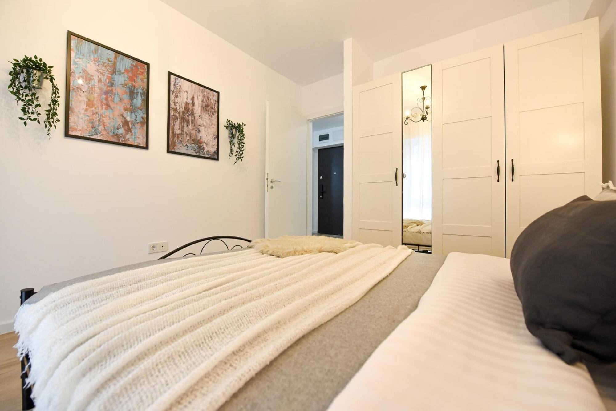 Perfect Stay: Urban Heaven In Aviatiei Business Area Boekarest Kamer foto