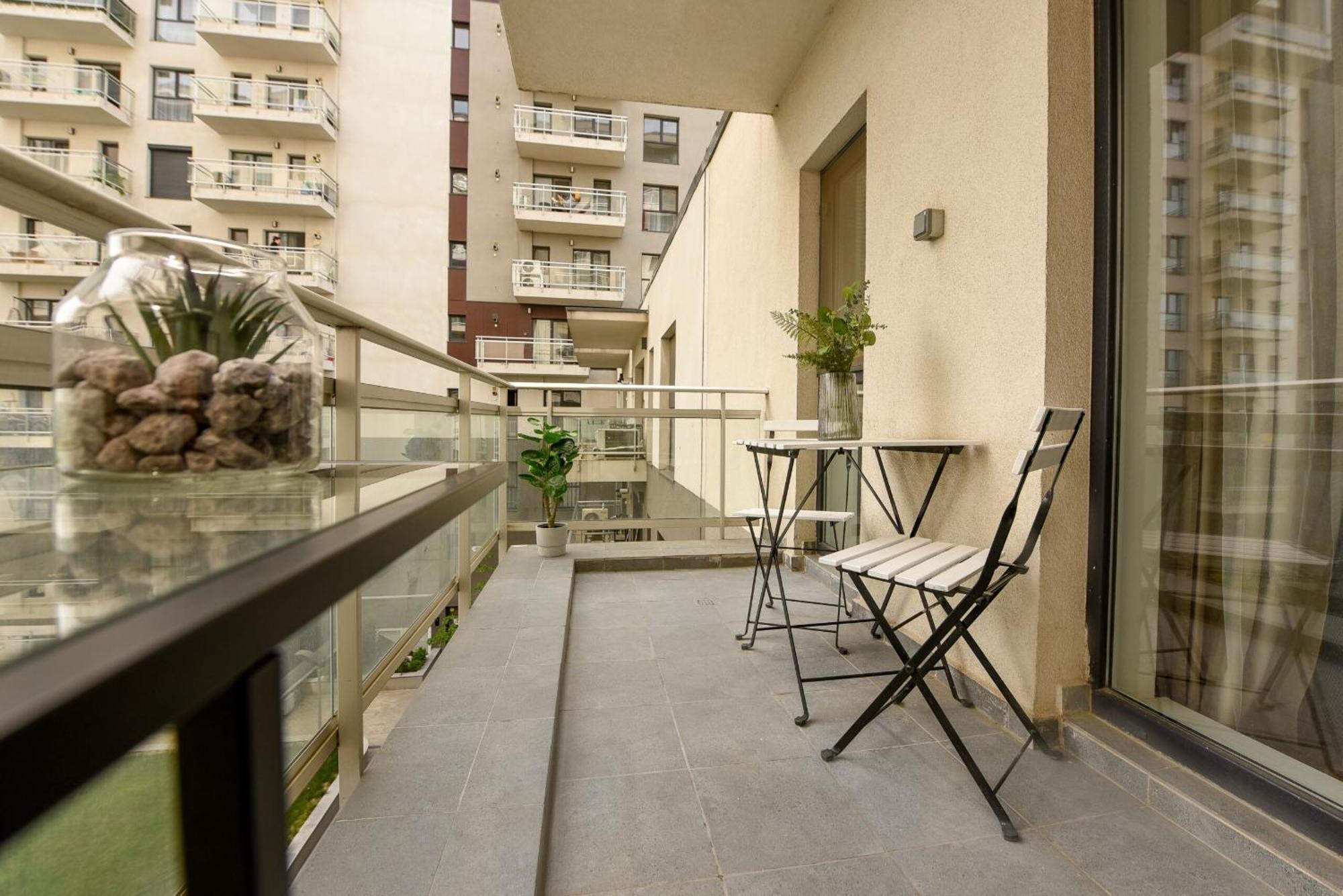 Perfect Stay: Urban Heaven In Aviatiei Business Area Boekarest Kamer foto